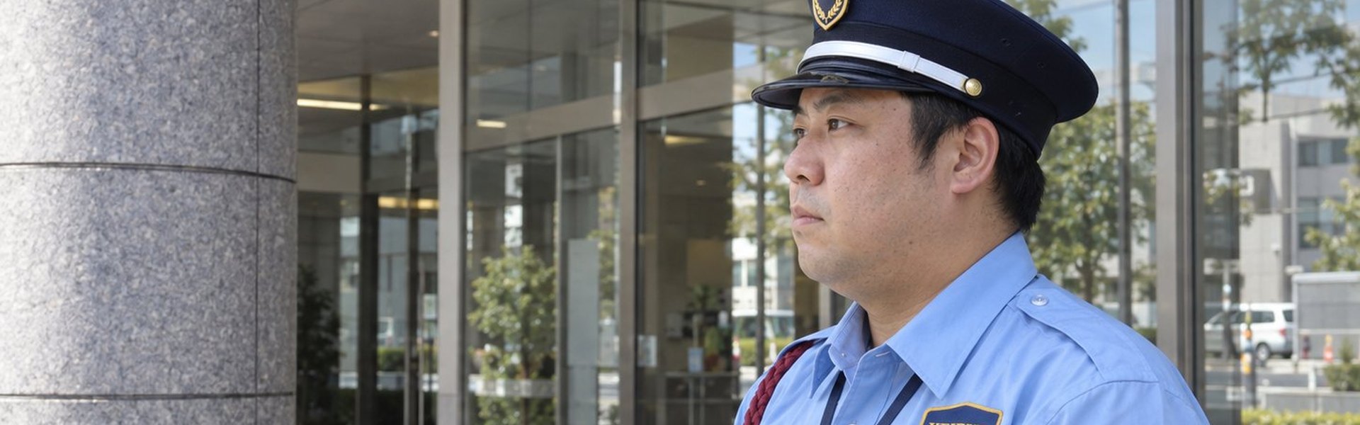 警備員の仕事と現場 京稜警備保障